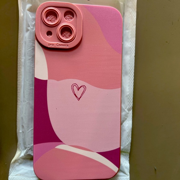 Pink iPhone 13 case Brand new - Picture 1 of 4